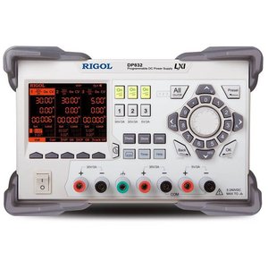 Програмований блок живлення RIGOL DP832